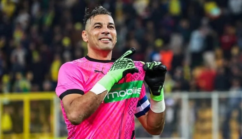 اتحاد الحراش يعلن تجديد عقد فوزي شاوشي