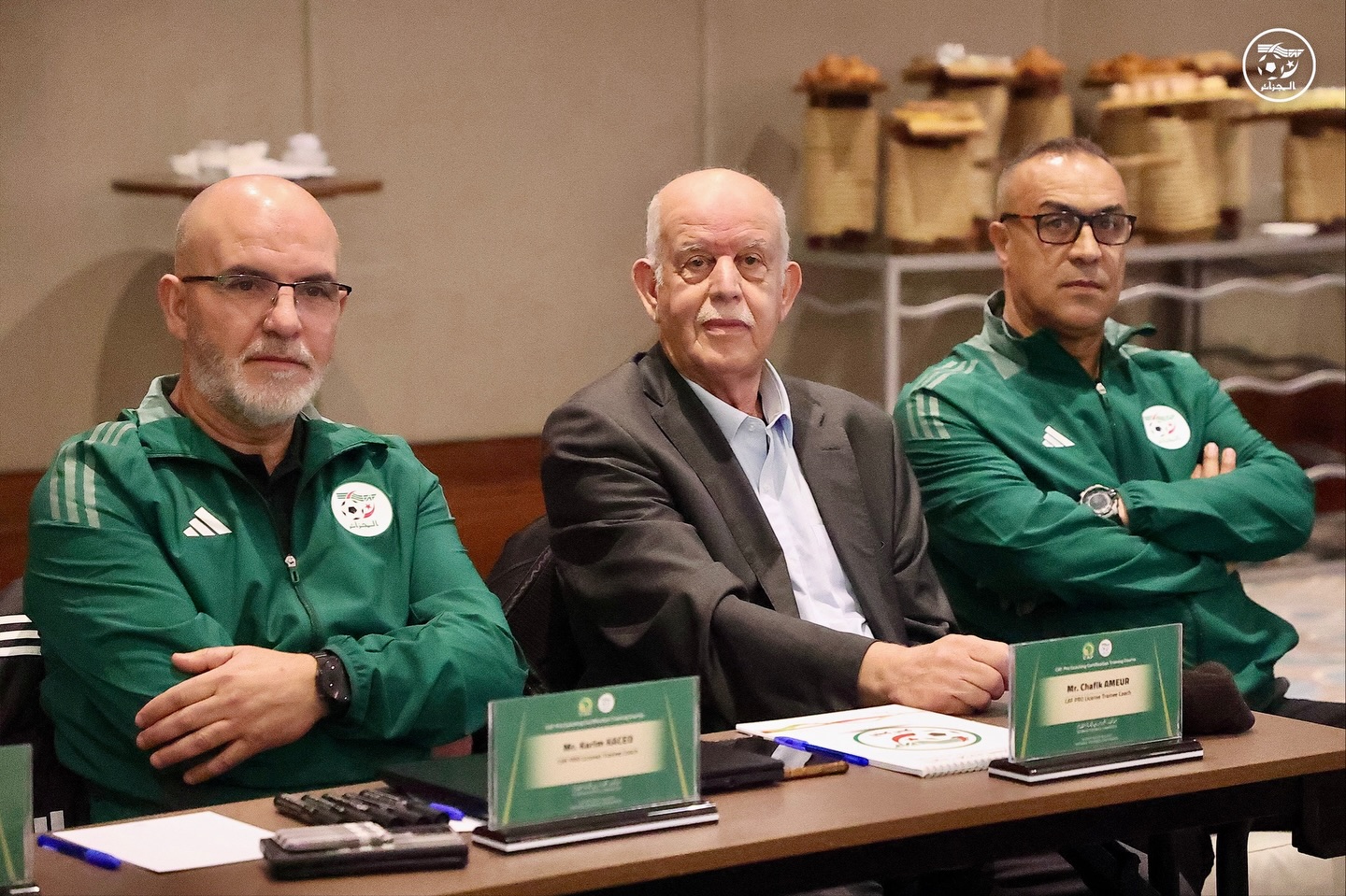 Peut être une image de texte